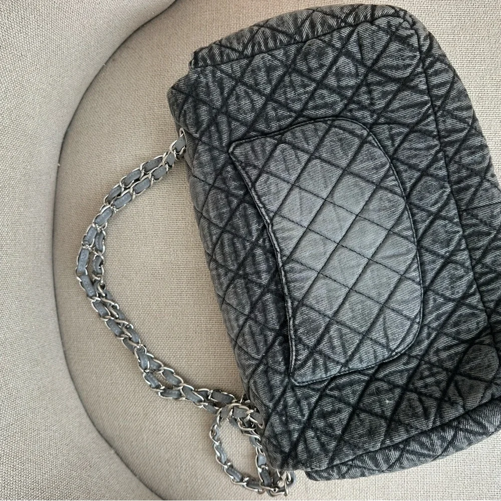 Chanel Denimpression jumbo bag grey